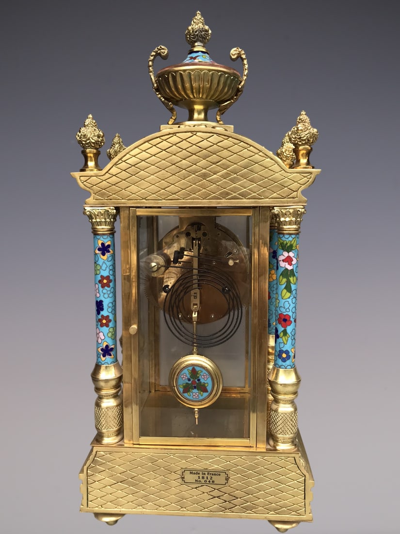An Exquisite Gilt Bronze Lotus Pattern Clock - 5