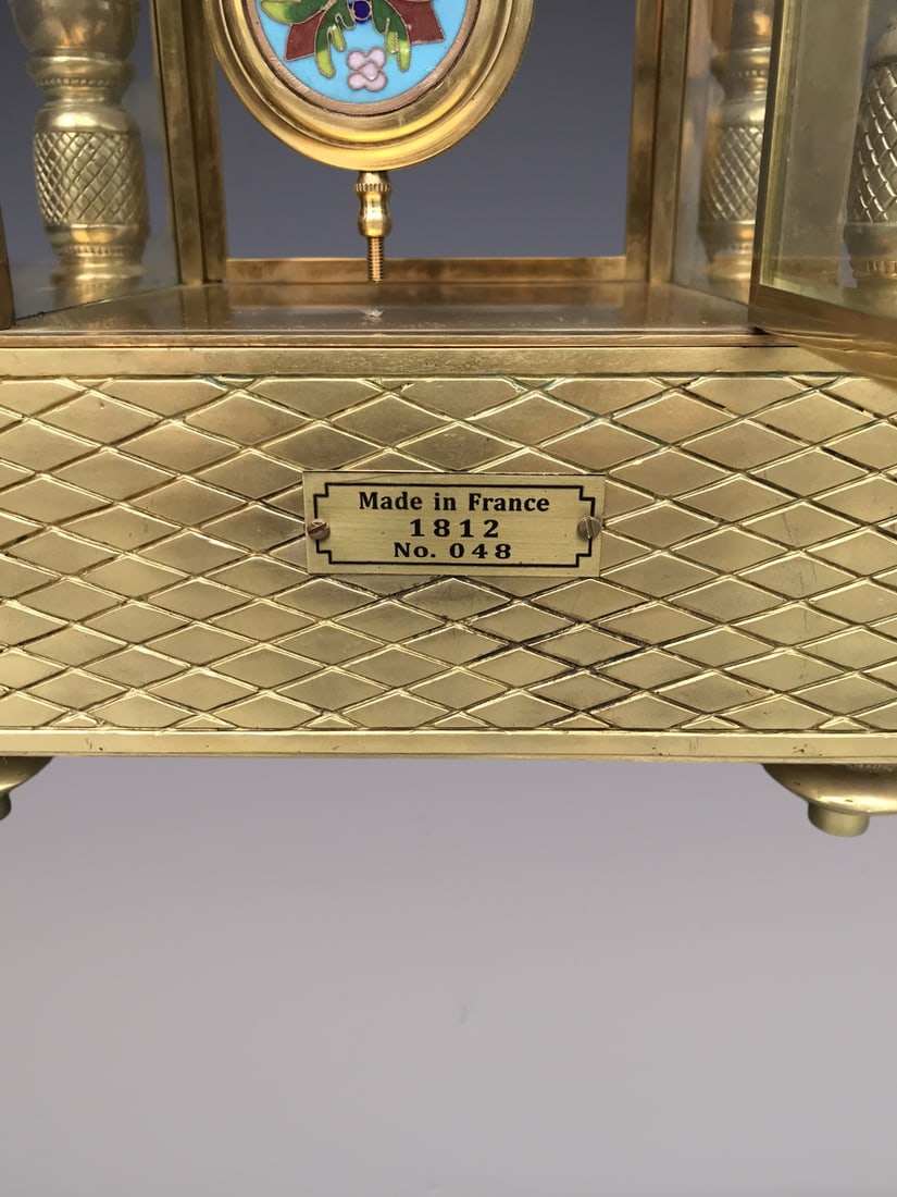An Exquisite Gilt Bronze Lotus Pattern Clock - 9