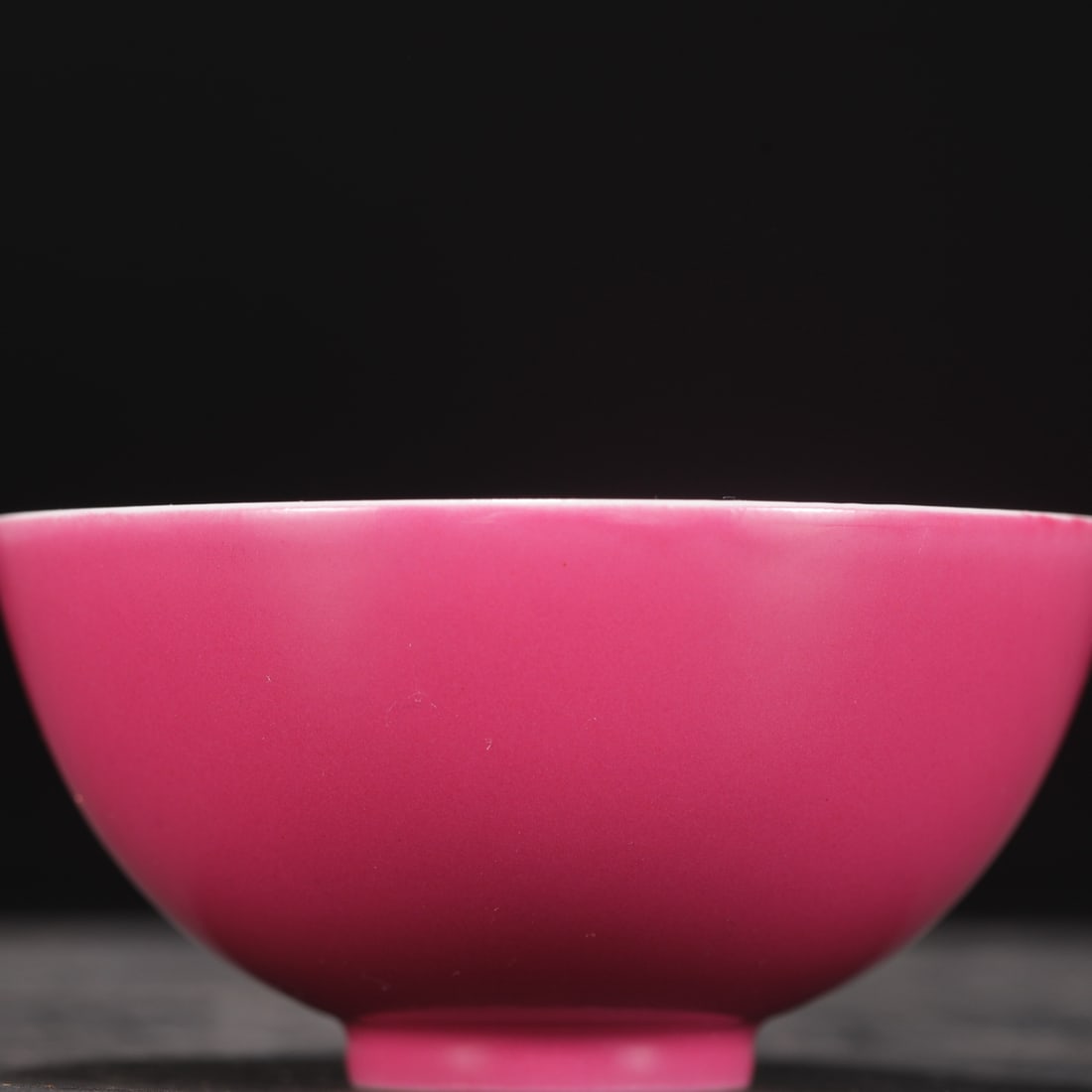 An Exquisite Ruby Red-Glazed Bowl - 3
