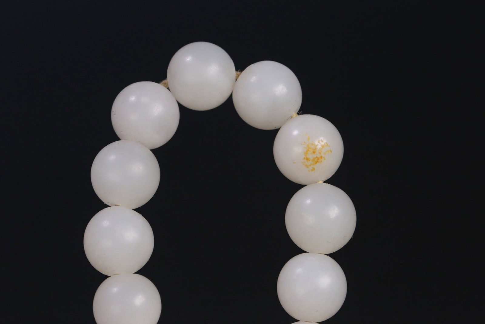 An Exquisite White Jade Bracelets - 6
