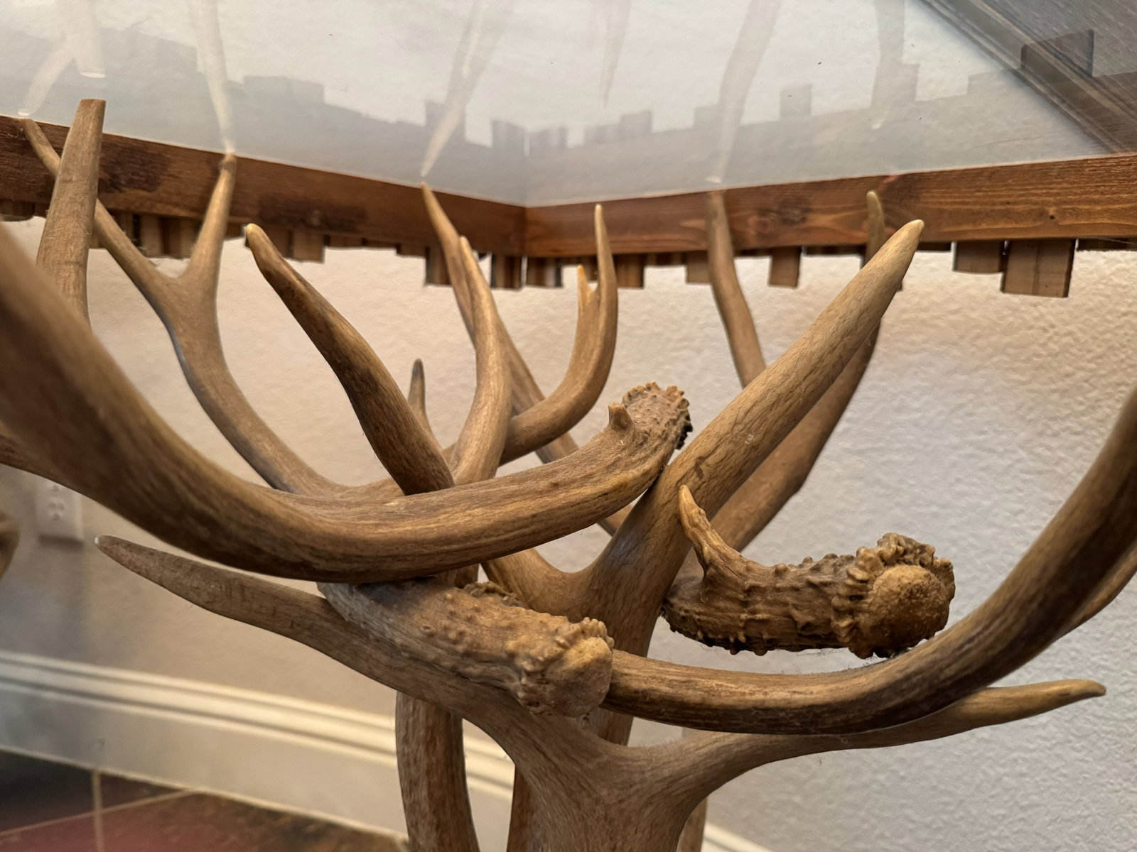 Rustic Elk / Deer Antler Base Side Table - 7