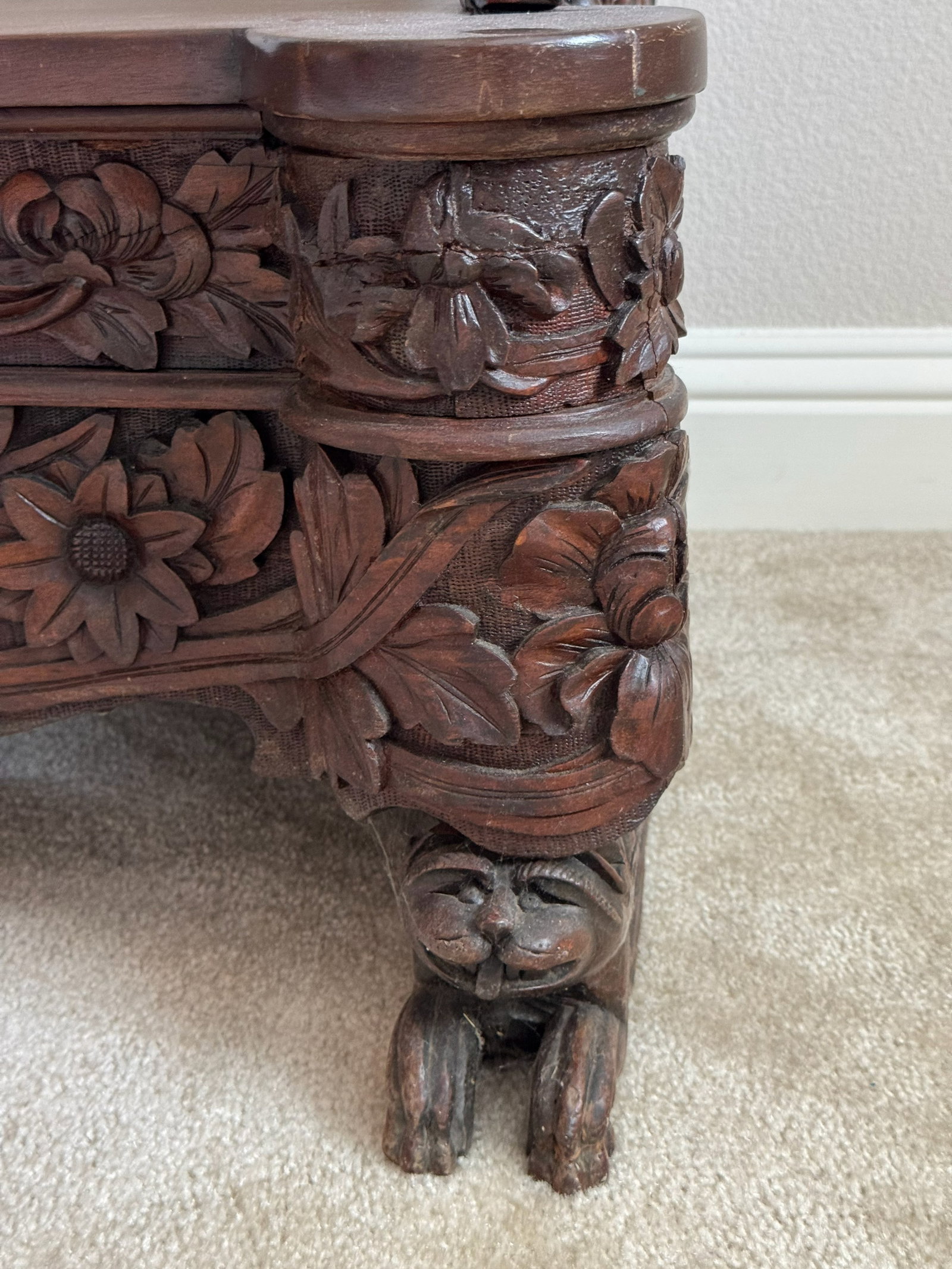 Hand-Carved Solid hardwood Low Daybed Bench - 11