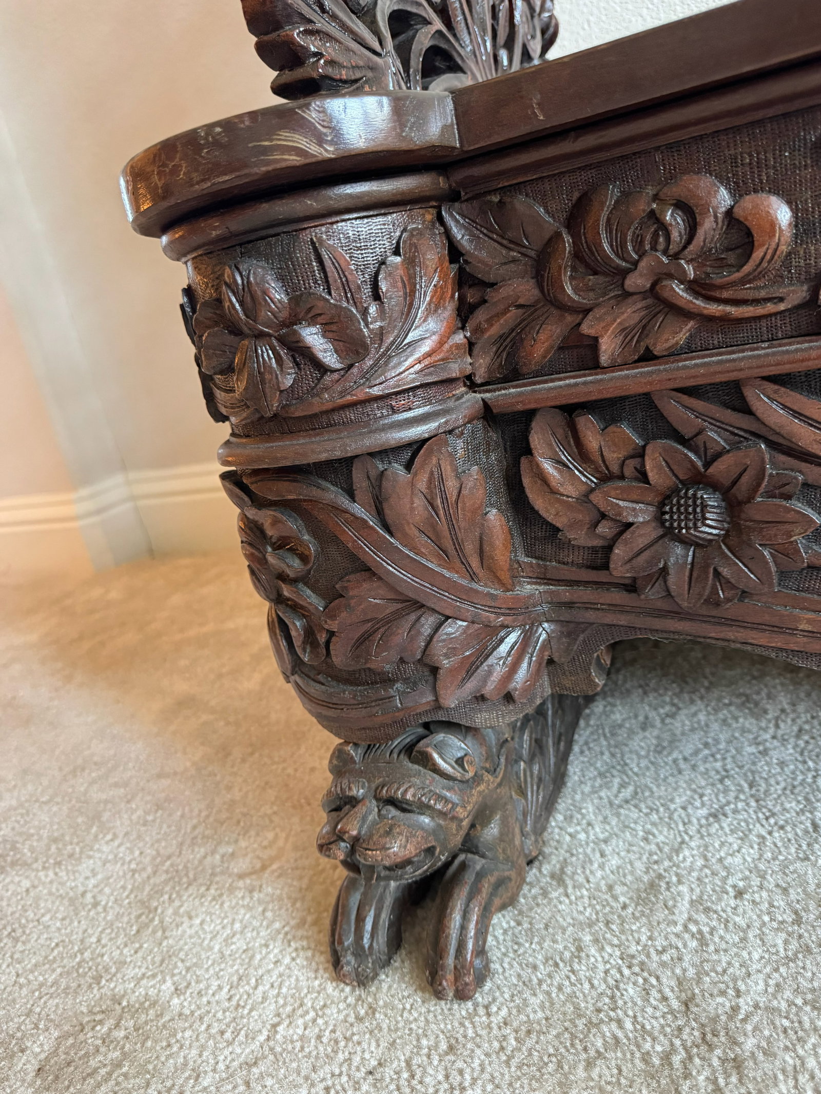Hand-Carved Solid hardwood Low Daybed Bench - 2