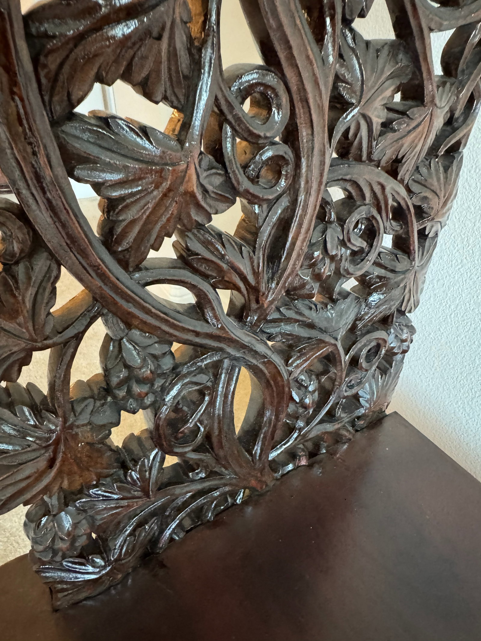 Hand-Carved Solid hardwood Low Daybed Bench - 3