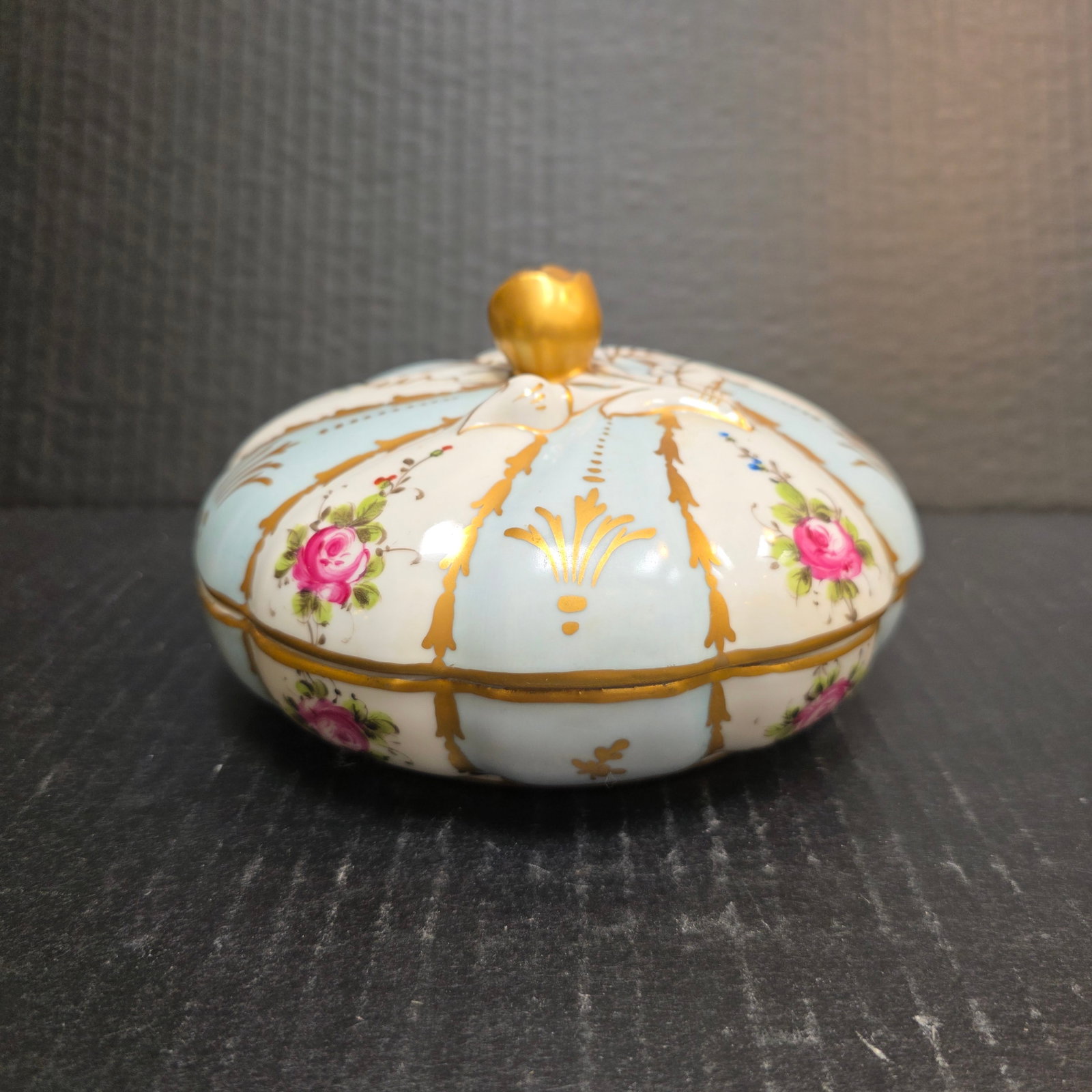 Herend Hungary Covered Bonbon Dish - 2