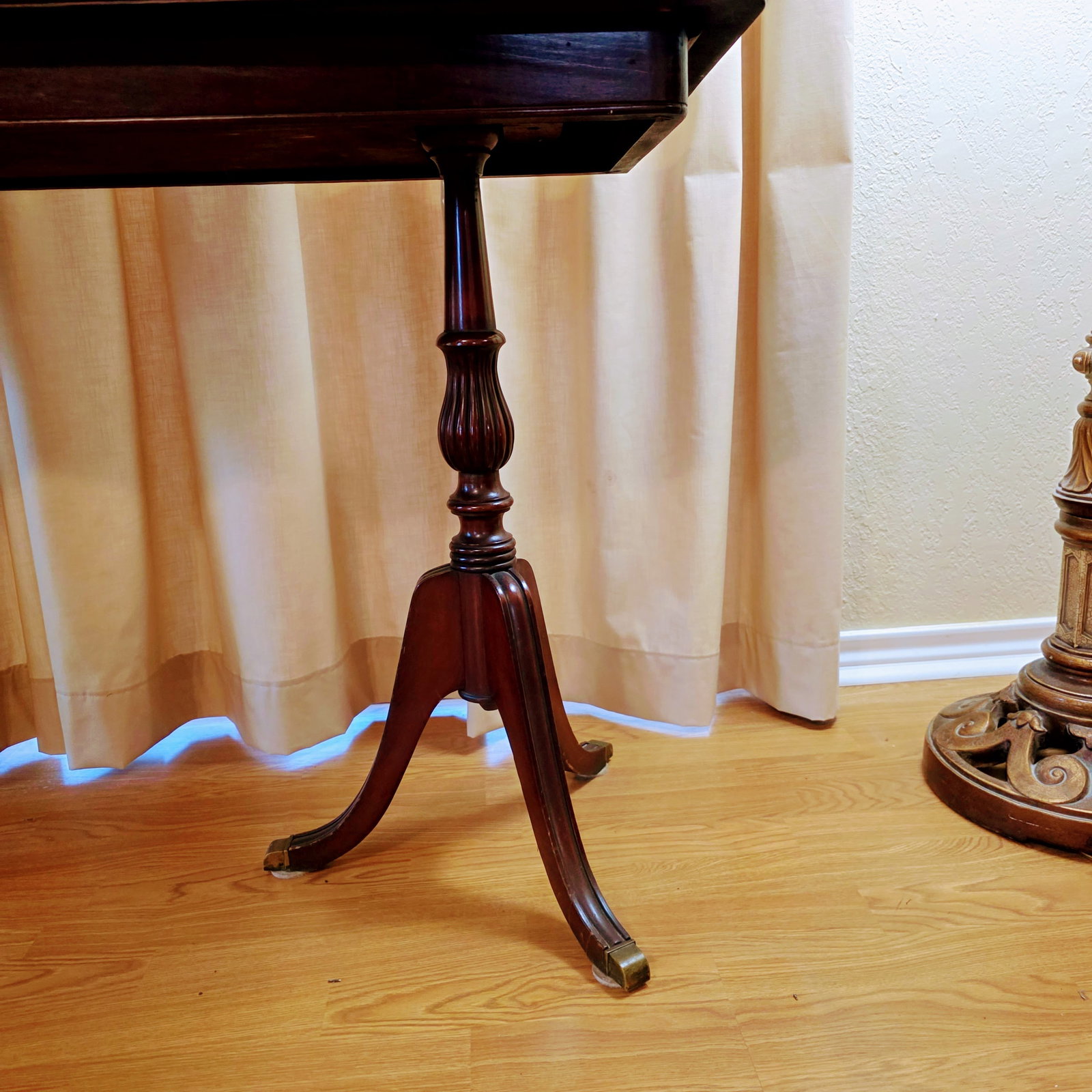 Duncan Phyfe Styled Game Table with Double Pedestal Base - 7