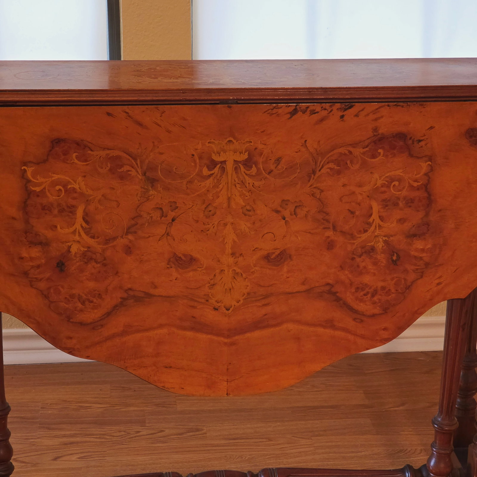 Sutherland Gateleg Table - 2