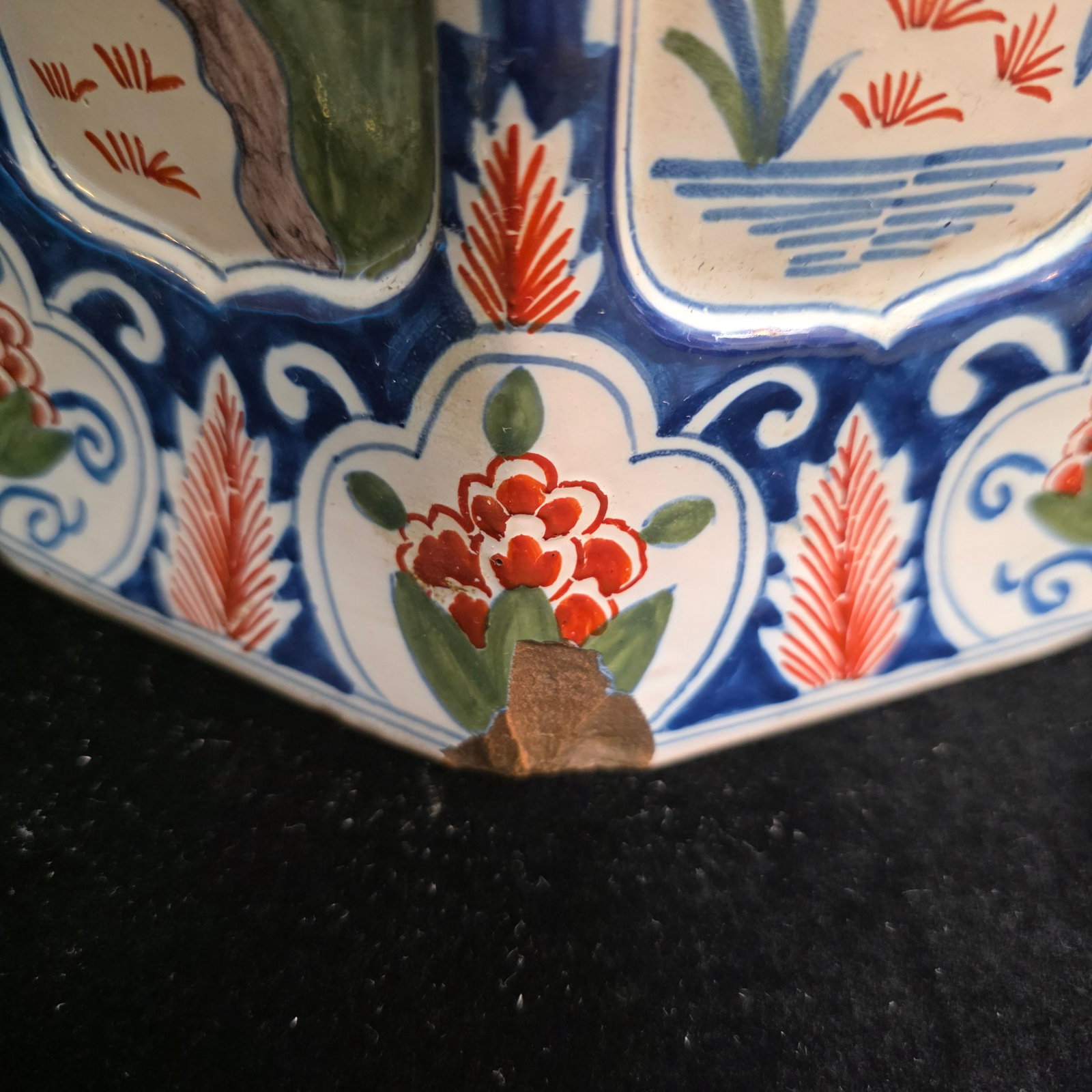 Delftware Polychrome Vase - 6