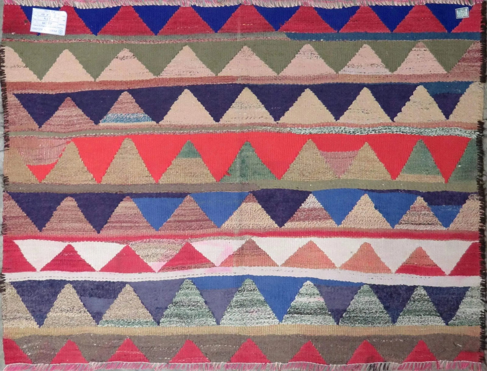 One Of The Kind Authentic Hand-Knotted Sanandaj Vintage Kilim 4'0" X 3'0": ABC Rugs Kilims Collection Sanandaj Seneh, Vintage Kilim Collection And Modern Colorful Hand-Knotted Area Kilim With Natural Wool And Cotton 4'0" X 3'0" (Abc-Per-1394) (Multi Color) Hand knotted and m