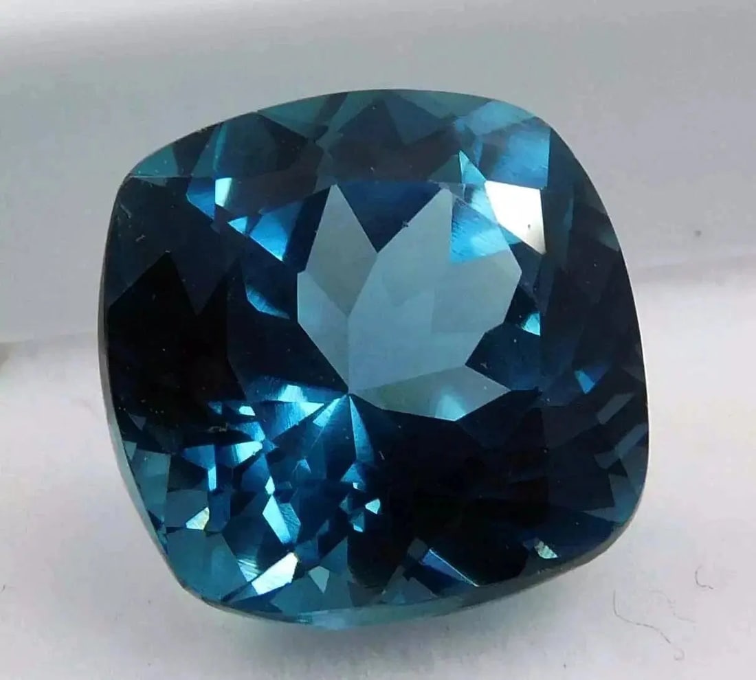 AAA+ Certified Quality 10.33 CT+ Natural Montana Blue Sapphire Cushion Cut Loose Gemstone CERTIFIED (1 of 1)