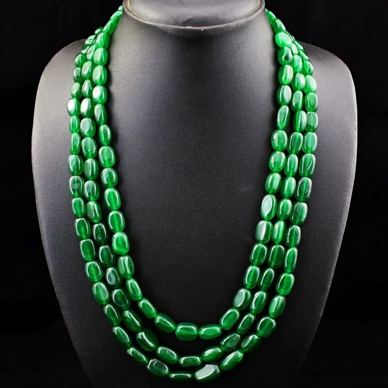 AAA+ Quality Oval Shape 695.00 Cts Earth Mined Enhanced Emerald Beads Necklace Cus-Jew131: AAA+ Quality Oval Shape 695.00 Cts Earth Mined Enhanced Emerald Beads Necklace Cus-Jew131