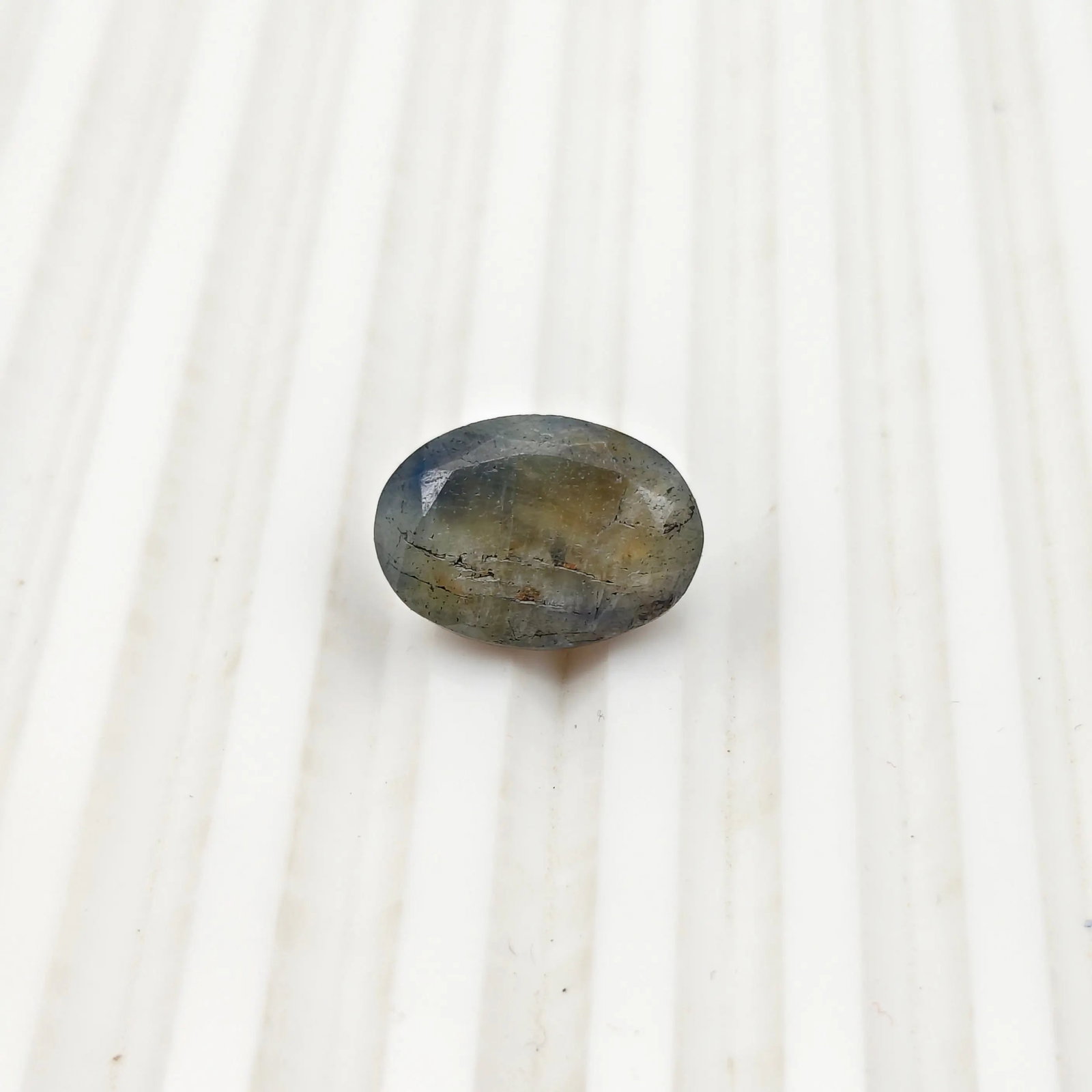 A++ QUALITY OVAL MIXED NATURAL BLUE SAPPHIRE, BLUE COLORED, INDIAN GEMSTONE, WEIGHT 10.65 CTS: A++ QUALITY OVAL MIXED NATURAL BLUE SAPPHIRE, BLUE COLORED, INDIAN GEMSTONE, WEIGHT 10.65 CTS