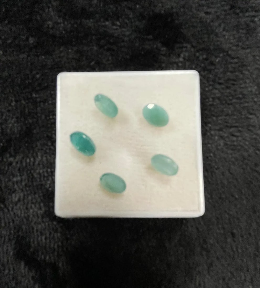 AAA+ Certified Natural 5 Pieces Blue-Green of Aquamarine Oval Shaped Gemstone, Weight: 4.5 ct, Size: AAA+ Certified Natural 5 Pieces Blue-Green of Aquamarine Oval Shaped Gemstone, Weight: 4.5 ct, Size 3x5, Gem27