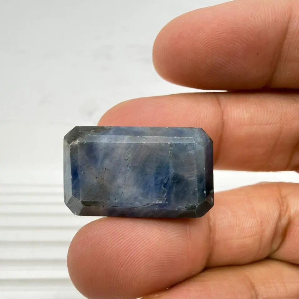 AA+ QUALITY SQUARE MIXED NATURAL BLUE SAPPHIRE, BLUE COLORED, INDIAN GEMSTONE, WEIGHT 93 CTS: AA+ QUALITY SQUARE MIXED NATURAL BLUE SAPPHIRE, BLUE COLORED, INDIAN GEMSTONE, WEIGHT 93 CTS