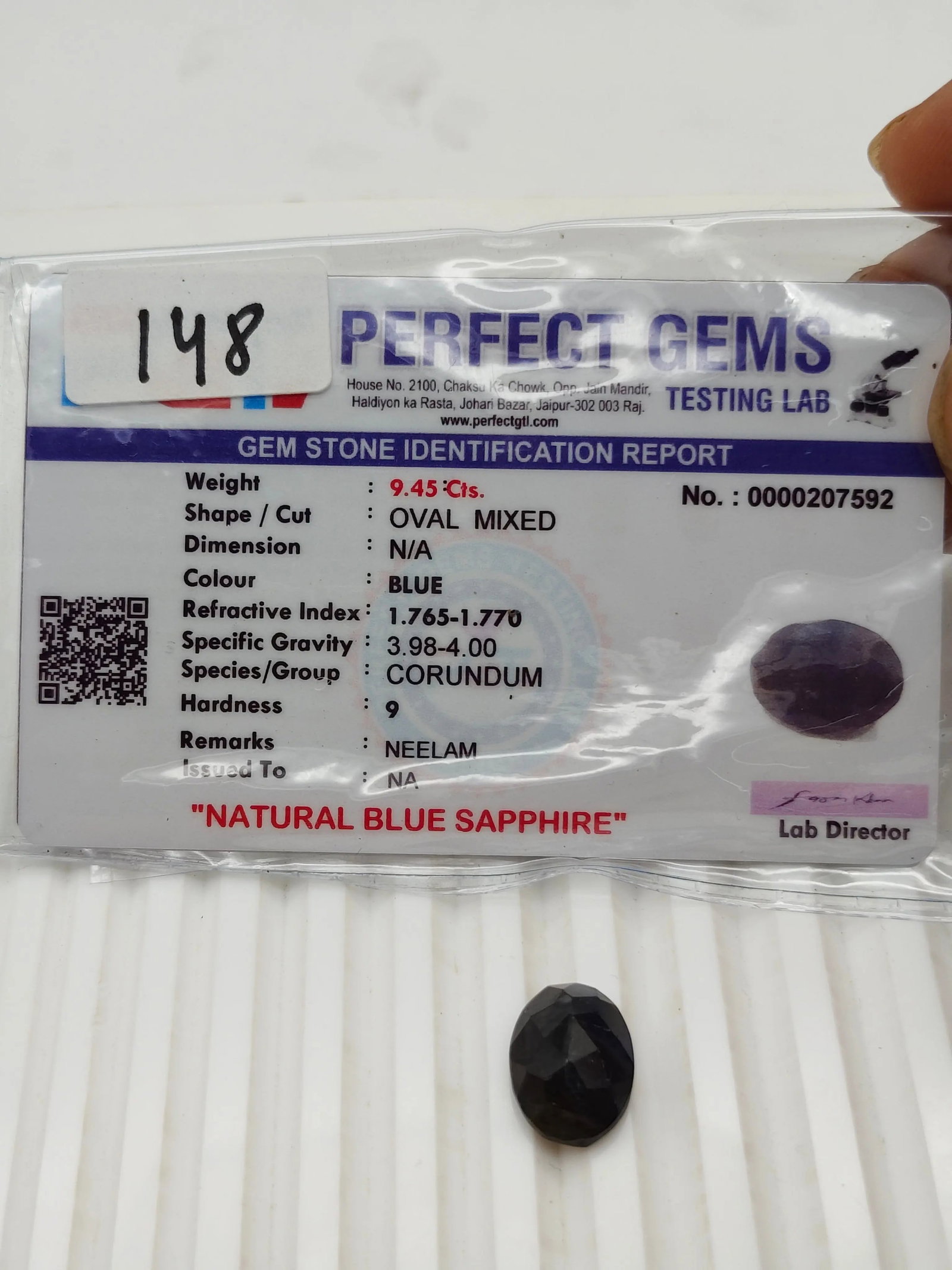 AA+ QUALITY SQUARE MIXED NATURAL BLUE SAPPHIRE, BLUE COLORED, INDIAN GEMSTONE, WEIGHT 9.35 CTS: AA+ QUALITY SQUARE MIXED NATURAL BLUE SAPPHIRE, BLUE COLORED, INDIAN GEMSTONE, WEIGHT 9.35 CTS