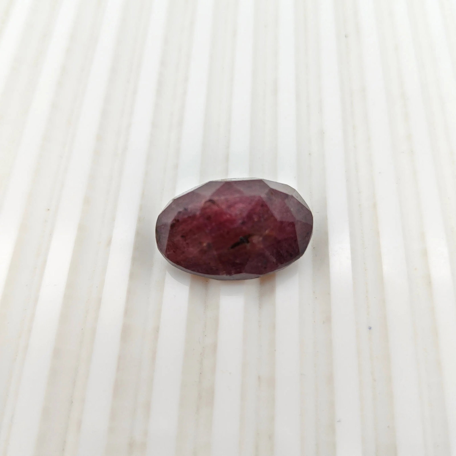 Exceptional Quality OVAL MIXED RUBY, RED COLORED, INDIAN GEMSTONE, WEIGHT 45 CTS: ABC Rugs, Kilims & Jewelry offers internationally certified and verified pieces, with documentation provided by trusted gemological institutions, manufacturers, and industry professionals. At ABC 