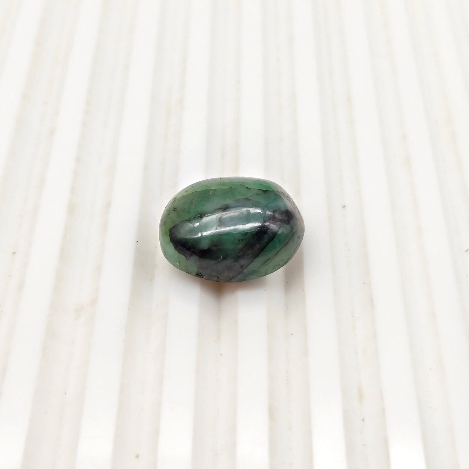 Exceptional Quality OVAL CABOCHON EMERALD, GREEN COLORED, INDIAN GEMSTONE, WEIGHT 17.45 CTS: ABC Rugs, Kilims & Jewelry offers internationally certified and verified pieces, with documentation provided by trusted gemological institutions, manufacturers, and industry professionals. At ABC