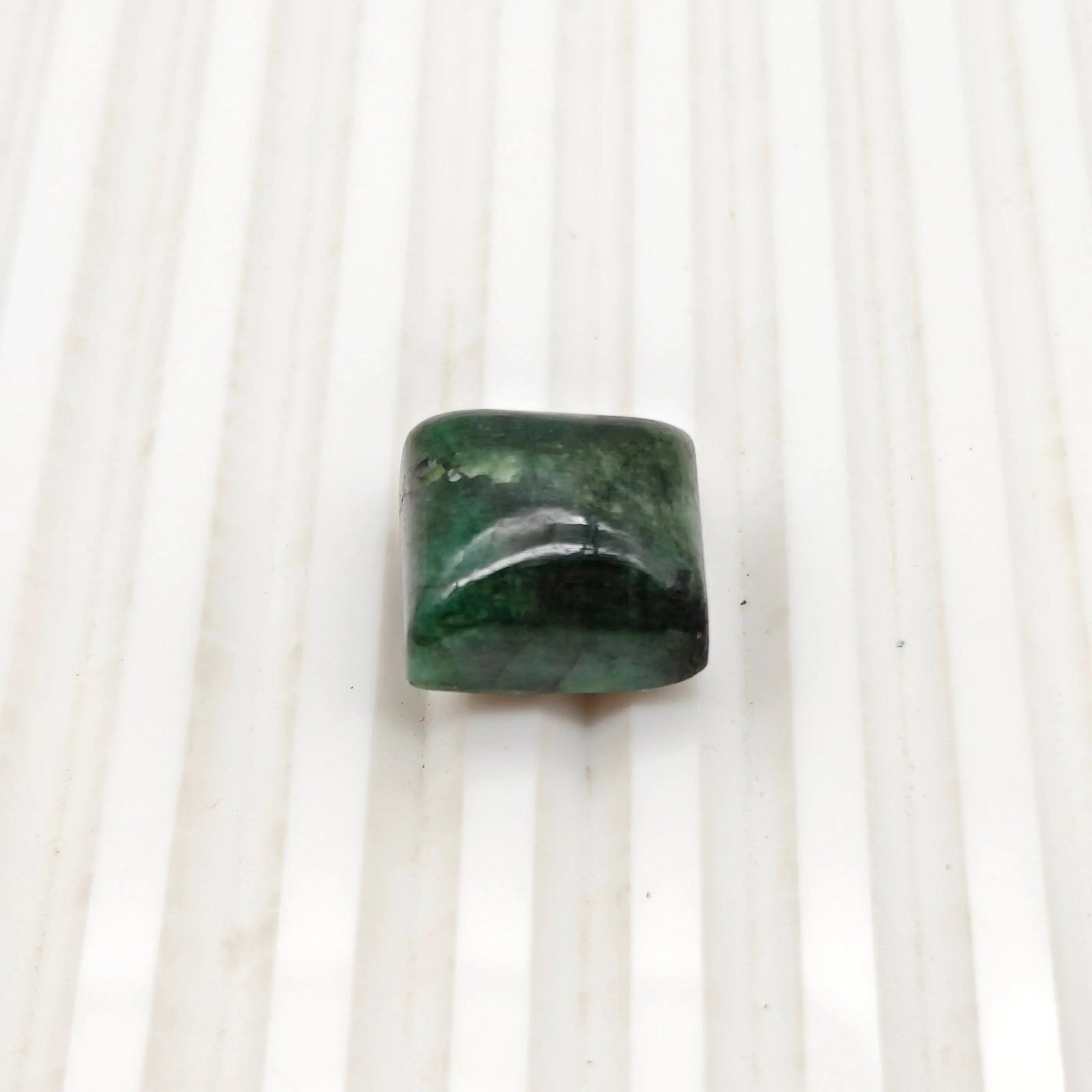 Exceptional Quality SQUARE CABOCHON EMERALD, GREEN COLORED, INDIAN GEMSTONE, WEIGHT 21.25 CTS: ABC Rugs, Kilims & Jewelry offers internationally certified and verified pieces, with documentation provided by trusted gemological institutions, manufacturers, and industry professionals. At ABC
