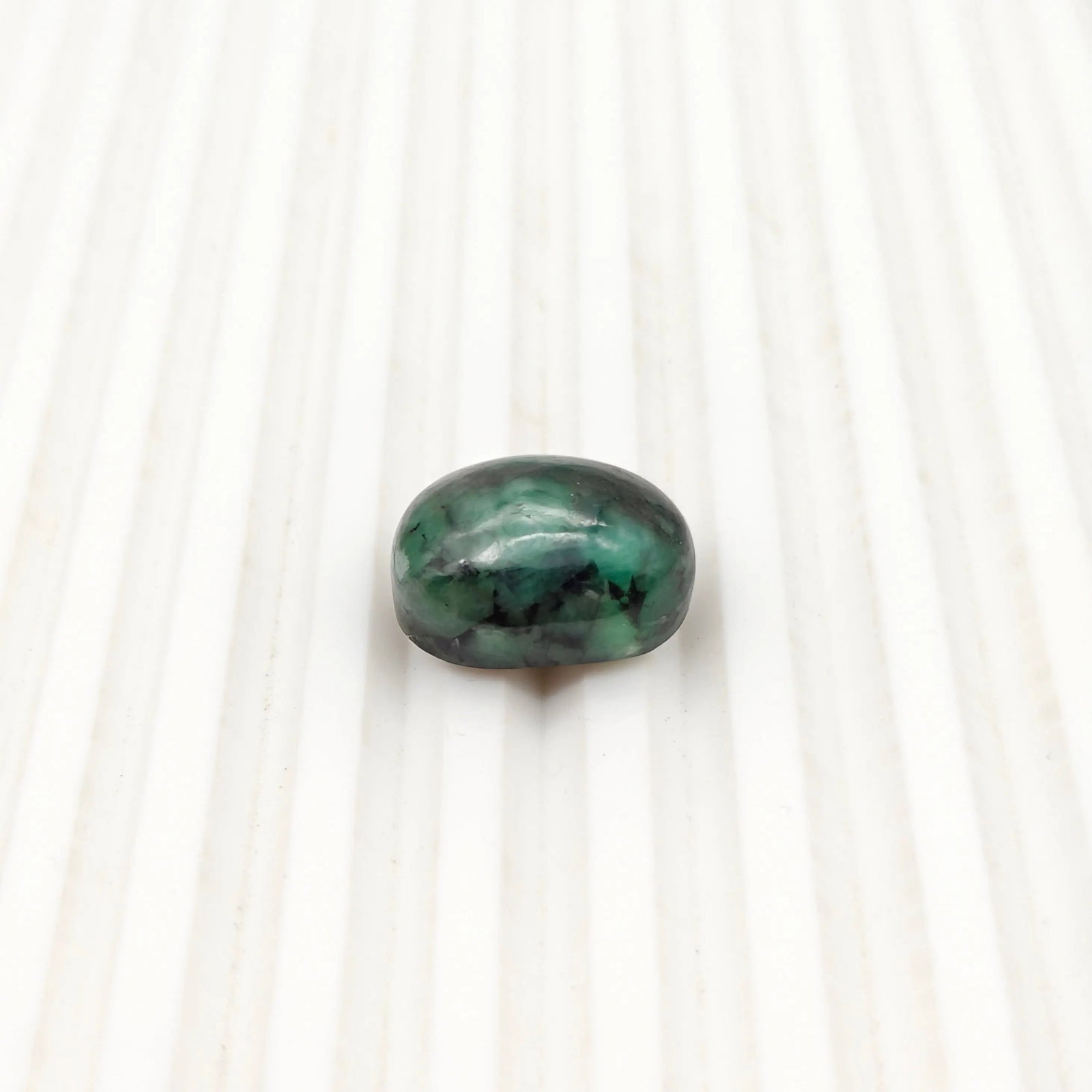 Exceptional Quality OVAL CABOCHON EMERALD, GREEN COLORED, INDIAN GEMSTONE, WEIGHT 18.7 CTS: ABC Rugs, Kilims & Jewelry offers internationally certified and verified pieces, with documentation provided by trusted gemological institutions, manufacturers, and industry professionals. At ABC