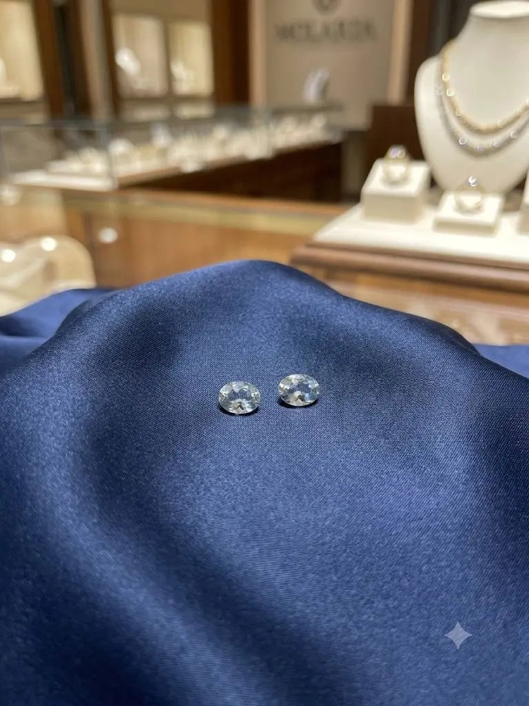 Exceptional Quality Aquamarine, Oval Shaped, lite Blue Colored, Weight 0.31Ct.,Dimensions 5x3mm.: ABC Rugs, Kilims & Jewelry offers internationally certified and verified pieces, with documentation provided by trusted gemological institutions, manufacturers, and industry professionals. At ABC 