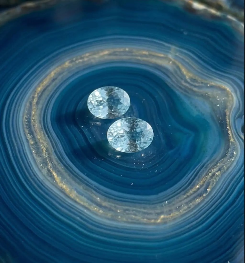 Exceptional Quality 2 Pieces, Aquamarine L.Blue Color Oval Shaped Brazil Gemstone Weight 0.32 Ct.: ABC Rugs, Kilims & Jewelry offers internationally certified and verified pieces, with documentation provided by trusted gemological institutions, manufacturers, and industry professionals. At ABC 
