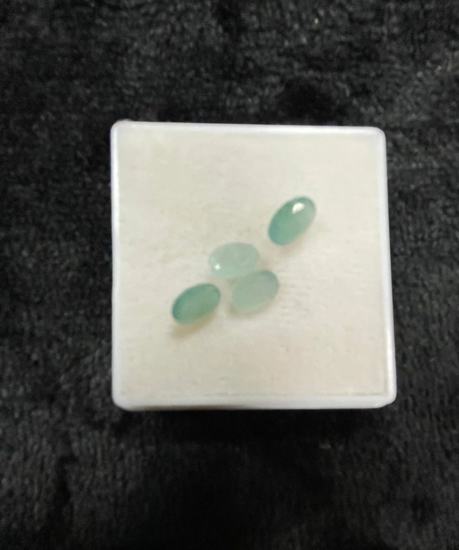 Exceptional Quality 4 Pieces Blue-Green of Aquamarine Oval Shaped Gemstone, Weight: 3.3 ct, Size: ABC Rugs, Kilims & Jewelry offers internationally certified and verified pieces, with documentation provided by trusted gemological institutions, manufacturers, and industry professionals. At ABC 