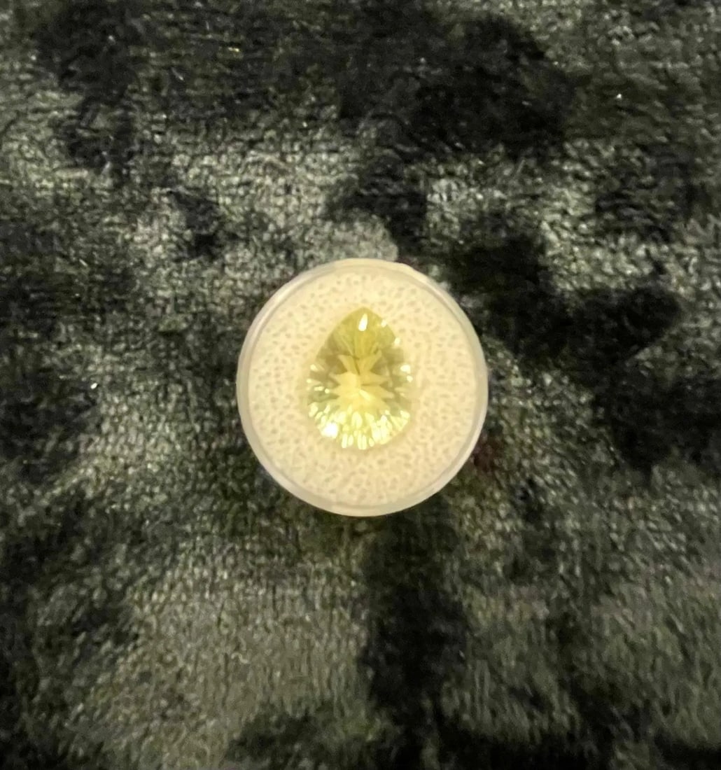 Exceptional Quality 1 Piece Golden Peridot Pear Shaped Gemstone, Weight: 7.5 ct, Size 40x50, Gem48: ABC Rugs, Kilims & Jewelry offers internationally certified and verified pieces, with documentation provided by trusted gemological institutions, manufacturers, and industry professionals. At ABC 