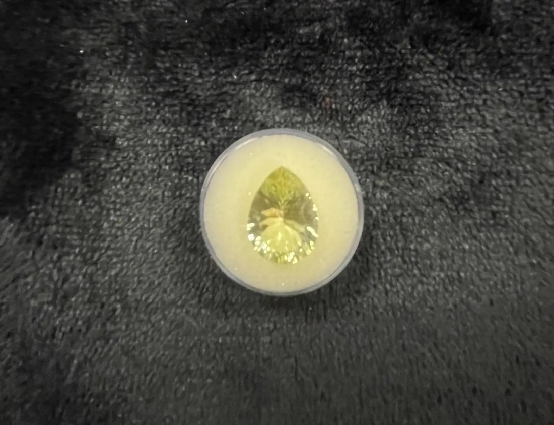 Exceptional Quality 1 Piece Golden Peridot Pear Shaped Gemstone, Weight: 7.2 ct, Size 40x50, Gem49: ABC Rugs, Kilims & Jewelry offers internationally certified and verified pieces, with documentation provided by trusted gemological institutions, manufacturers, and industry professionals. At ABC 