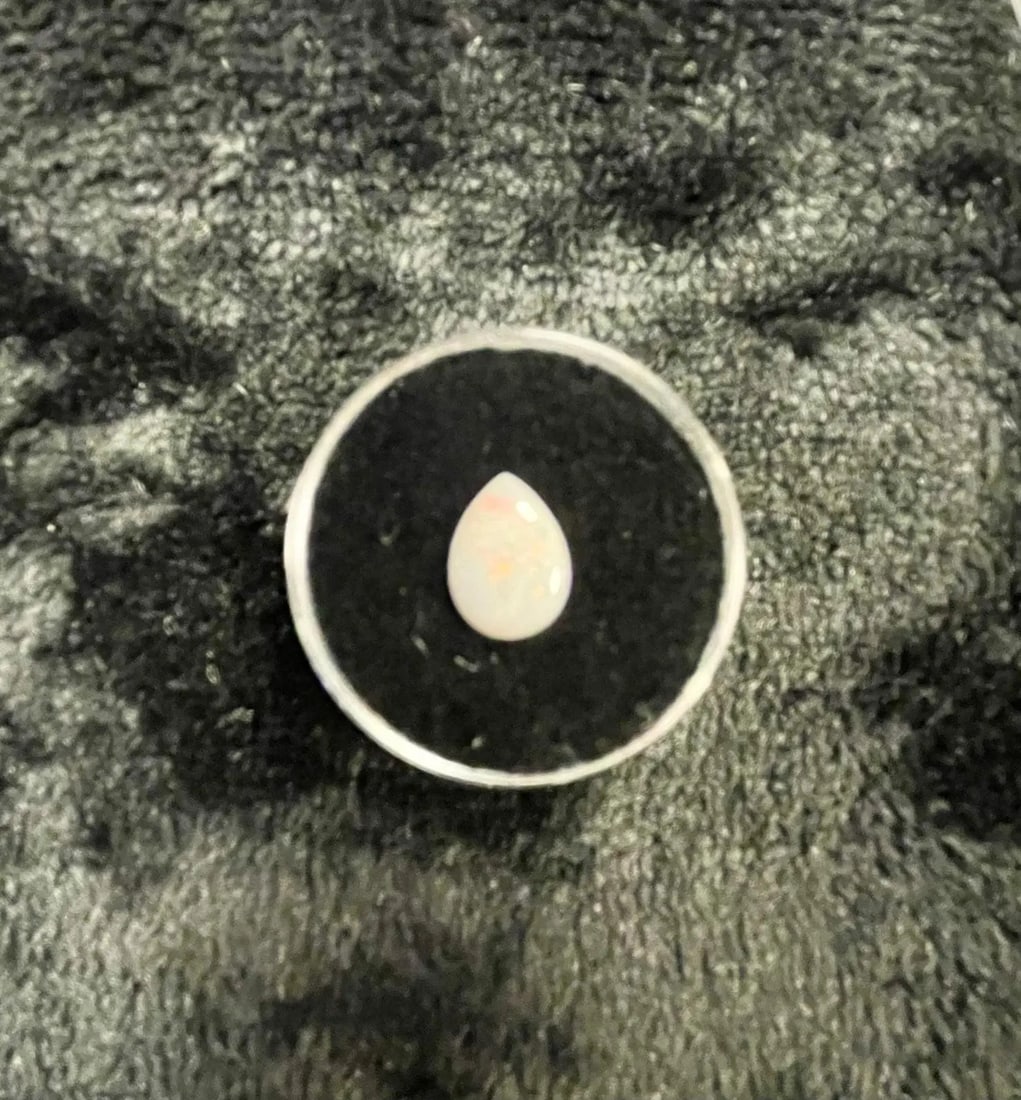 Exceptional Quality Australian 1 Piece Pear Shaped White Opal Gemstone, Weight: 1.01, Size: 7x10,: ABC Rugs, Kilims & Jewelry offers internationally certified and verified pieces, with documentation provided by trusted gemological institutions, manufacturers, and industry professionals. At ABC 