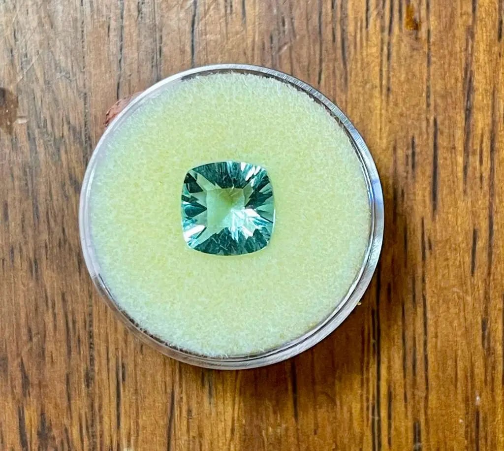 Exceptional Quality Indian Fluorite Gemstone (3.68 Carats), High Clarity Velvet Blue Color Item#16,: ABC Rugs, Kilims & Jewelry offers internationally certified and verified pieces, with documentation provided by trusted gemological institutions, manufacturers, and industry professionals. At ABC 