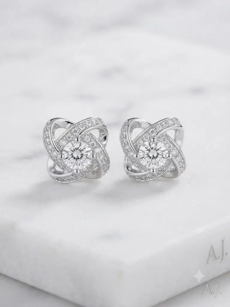 Exceptional Quality Sterling Silver-925, Gem Fashion zirconia, Weight 1.6 grams, ABC-ME366: AAA+ Certified, Quality Sterling Silver-925, Gem Fashion zirconia, Weight 1.6 grams, ABC-ME366 Registered GIA Client for Natural Diamonds & Gemstones in the USA. Certificates of Authenticity for Our H