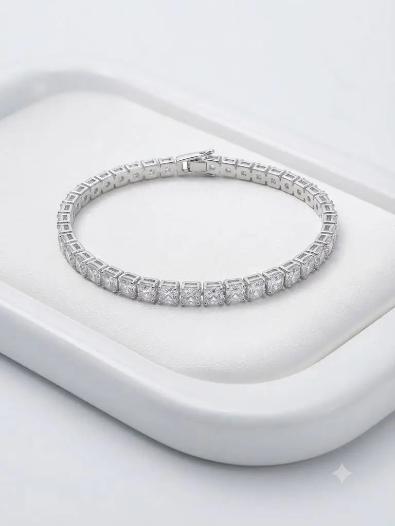 Exceptional Quality Sterling Silver-925, Size 20 cm. 4mm, Gem Fashion zirconia, Weight 7.6 grams,: AAA+ Certified, Quality Sterling Silver-925, Size 20 cm. 4mm, Gem Fashion zirconia, Weight 7.6 grams, ABC-12319 Registered GIA Client for Natural Diamonds & Gemstones in the USA. Certificates of Authe