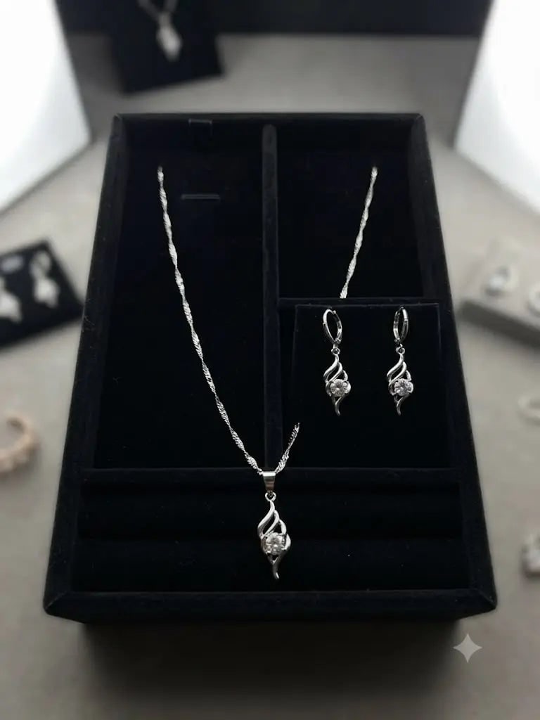 Exceptional Quality Sterling Silver-925, Chain Size 50 cm. 20?? in., Style Fashion C.Z., Weight: AAA+ Certified, Quality Sterling Silver-925, Chain Size 50 cm. 20” in., Style Fashion C.Z., Weight 5.8 grams, ABC-T33101 Registered GIA Client for Natural Diamonds & Gemstones in the USA. Certif