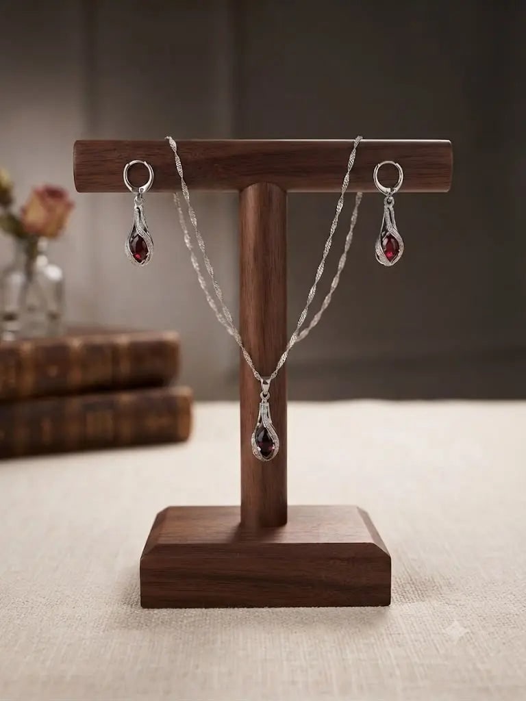 Exceptional Quality Sterling Silver-925, Chain Size 20 cm., 8?? in., Gem Cubic Zirconia, Weight 8.1: AAA+ Certified, Quality Sterling Silver-925, Chain Size 20 cm., 8” in., Gem Cubic Zirconia, Weight 8.1 grams, ABC-S-431-2 Registered GIA Client for Natural Diamonds & Gemstones in the USA. Certi