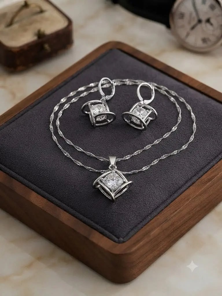 Exceptional Quality Sterling Silver-925, Gem zirconia, Including chain 50cm, Weight 8.7 grams, ABC-: AAA+ Certified, Quality Sterling Silver-925, Gem zirconia, Including chain 50cm, Weight 8.7 grams, ABC- S35501 Registered GIA Client for Natural Diamonds & Gemstones in the USA. Certificates of Authen
