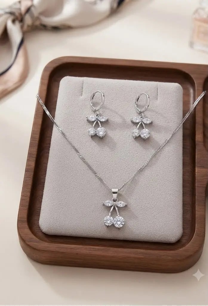 Exceptional Quality Sterling Silver-925, Gem zirconia, Including chain 50cm, Weight 7.3 grams,: AAA+ Certified, Quality Sterling Silver-925, Gem zirconia, Including chain 50cm, Weight 7.3 grams, ABC-S32601 Registered GIA Client for Natural Diamonds & Gemstones in the USA. Certificates of Authent