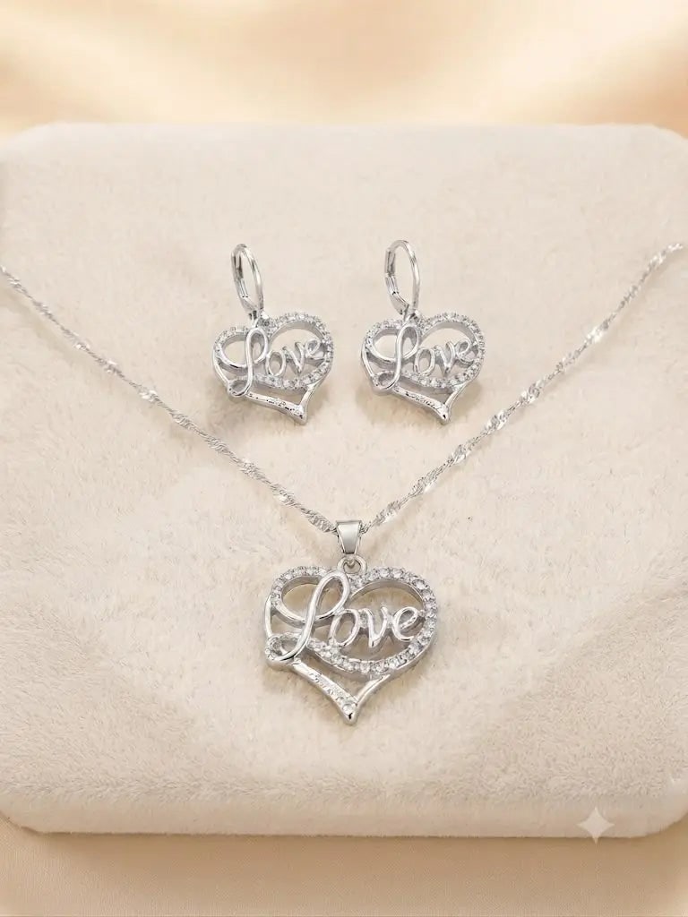 Exceptional Quality Sterling Silver-925, Gem zirconia, Including chain 50cm, Weight 6.7gm’s,: AAA+ Certified, Quality Sterling Silver-925, Gem zirconia, Including chain 50cm, Weight 6.7gm’s, ABC-S32001 Registered GIA Client for Natural Diamonds & Gemstones in the USA. Certificates of Authent