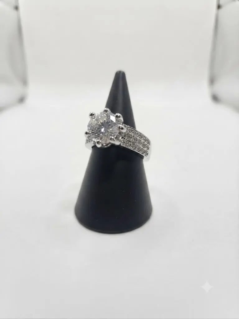 Exceptional Quality S. Silver-925, Gem White Zircon, Ring Size Adjustable, Weight 8.4gm, (1 of 1)