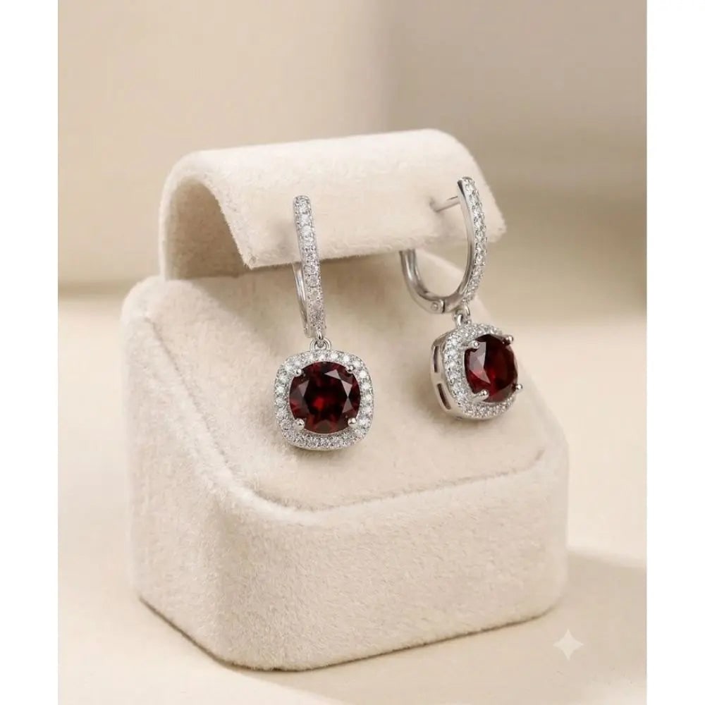Exceptional Quality Silver - 925, Weight 4.4 grams., GemCZ Fashion, ABC-SR-4: AAA+ Certified, Quality Silver - 925, Weight 4.4 grams., GemCZ Fashion, ABC-SR-4 We can arrange GIA certification and verification for vintage jewelry, diamonds, and gemstones. The cost of GIA certifi