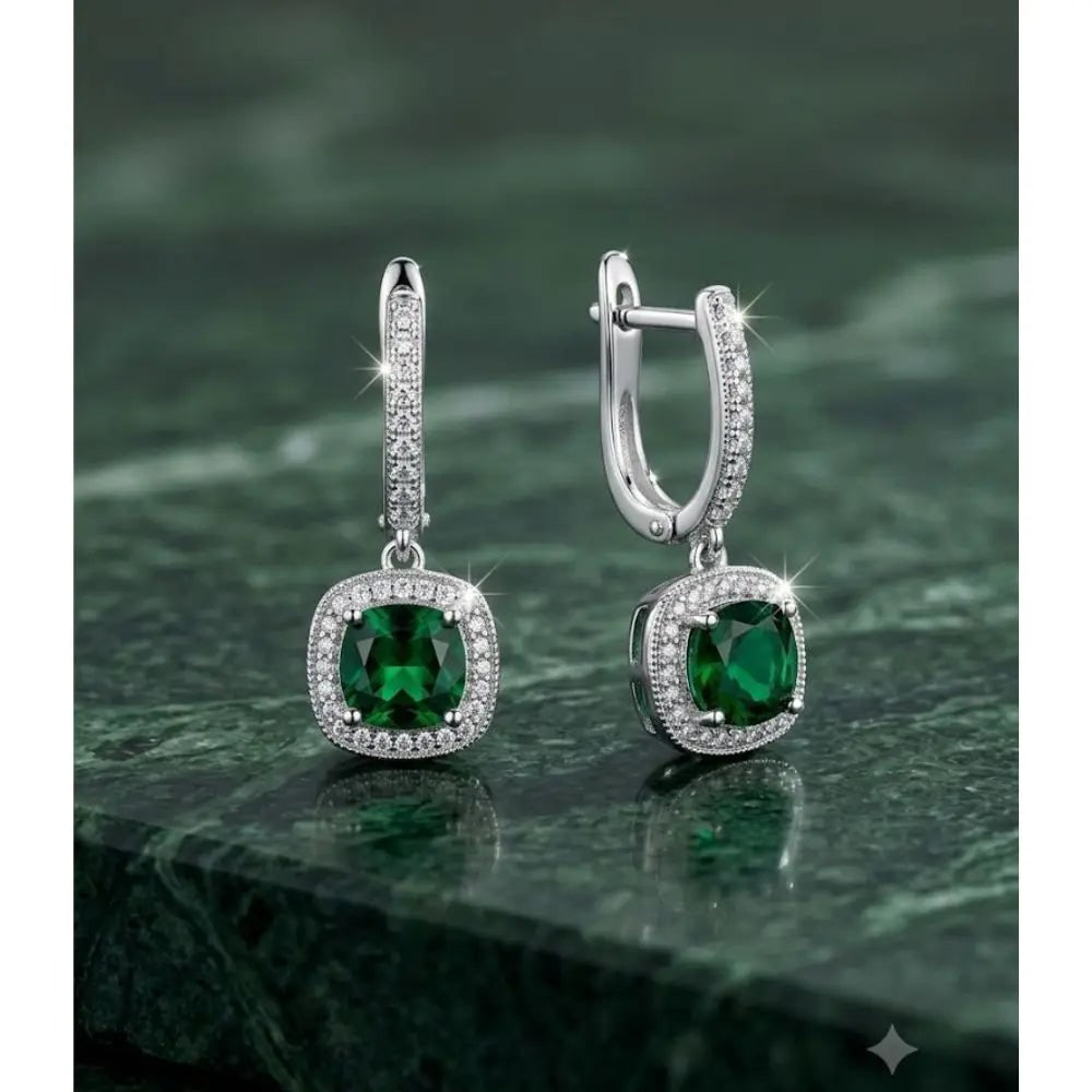 Exceptional Quality Silver - 925, Weight 4.0 grams., GemCZ Fashion, ABC-SG-2: AAA+ Certified, Quality Silver - 925, Weight 4.0 grams., GemCZ Fashion, ABC-SG-2 We can arrange GIA certification and verification for vintage jewelry, diamonds, and gemstones. The cost of GIA certifi
