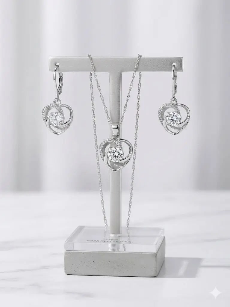 Exceptional Quality Silver - 925, Weight 7.8gm., Gem Cubic Zirconia, ABC-S38301: AAA+ Certified, Quality Silver - 925, Weight 7.8gm., Gem AAA Cubic Zirconia, ABC-S38301 We can arrange GIA certification and verification for vintage jewelry, diamonds, and gemstones. The cost of GIA 
