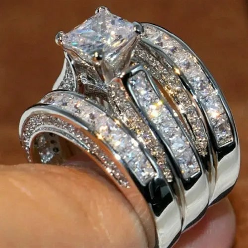 Exceptional Quality 925 Silver Women Fashion 3Pcs/Set Wedding Ring Cubic Sapphire Jewelry Size 7: Our gemstones are organic, Sapphire stones suitable for investment, collectors, and fine jewelry, each accompanied by an authentic certification. Our 925 silver pieces are rhodium-plated and finished 
