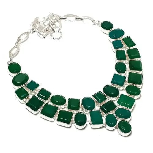 Exceptional Quality Faceted Zambian Emerald Gemstone Handmade Fashion Jewelry Necklace 18" SR 7183: Our gemstones are organic, natural stones suitable for investment, collectors, and fine jewelry, each accompanied by an authentic certification. Our 925 silver pieces are rhodium-plated and finished w