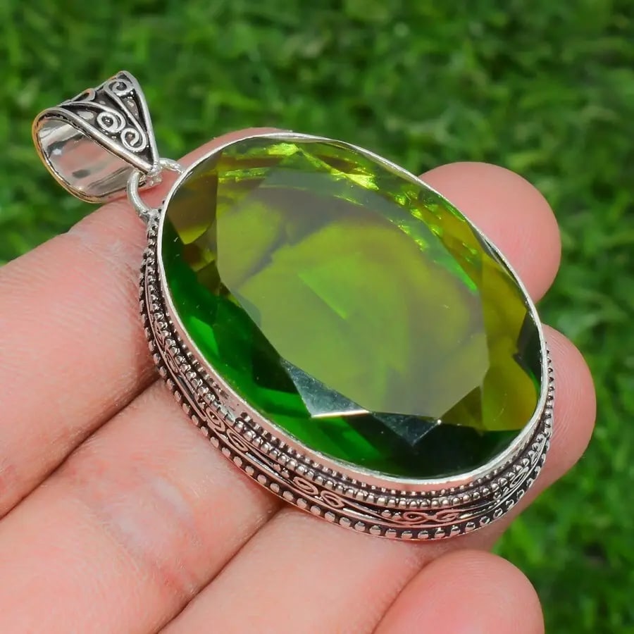 Exceptional Quality Green Peridot Gemstone Handmade 925 Sterling Silver Oval Cut Jewelry Pendant: Our gemstones are organic, natural stones suitable for investment, collectors, and fine jewelry, each accompanied by an authentic certification. Our 925 silver pieces are rhodium-plated and finished w