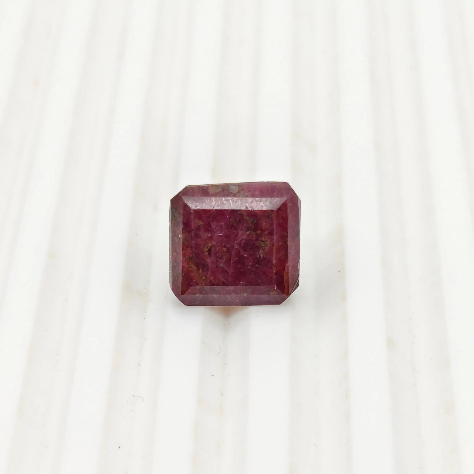 Exceptional Quality SQUARE MIXED RUBY, RED COLORED, INDIAN GEMSTONE, WEIGHT 10.85 CTS: ABC Rugs, Kilims & Jewelry offers internationally certified and verified pieces, with documentation provided by trusted gemological institutions, manufacturers, and industry professionals. At ABC