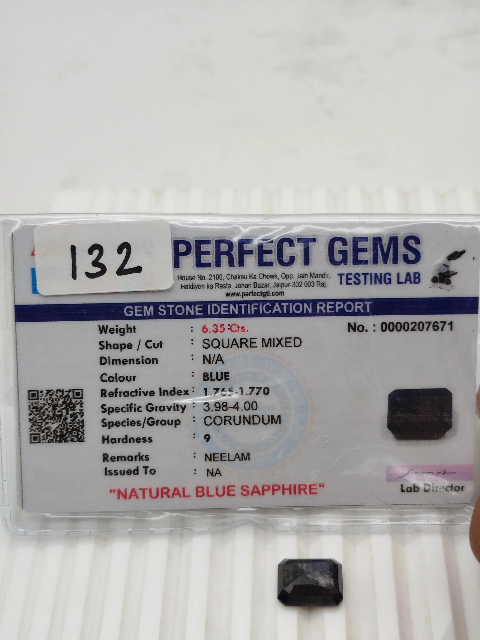Exceptional Quality SQUARE MIXED BLUE SAPPHIRE, BLUE COLORED, INDIAN GEMSTONE, WEIGHT 6.35 CTS: ABC Rugs, Kilims & Jewelry offers internationally certified and verified pieces, with documentation provided by trusted gemological institutions, manufacturers, and industry professionals. At ABC
