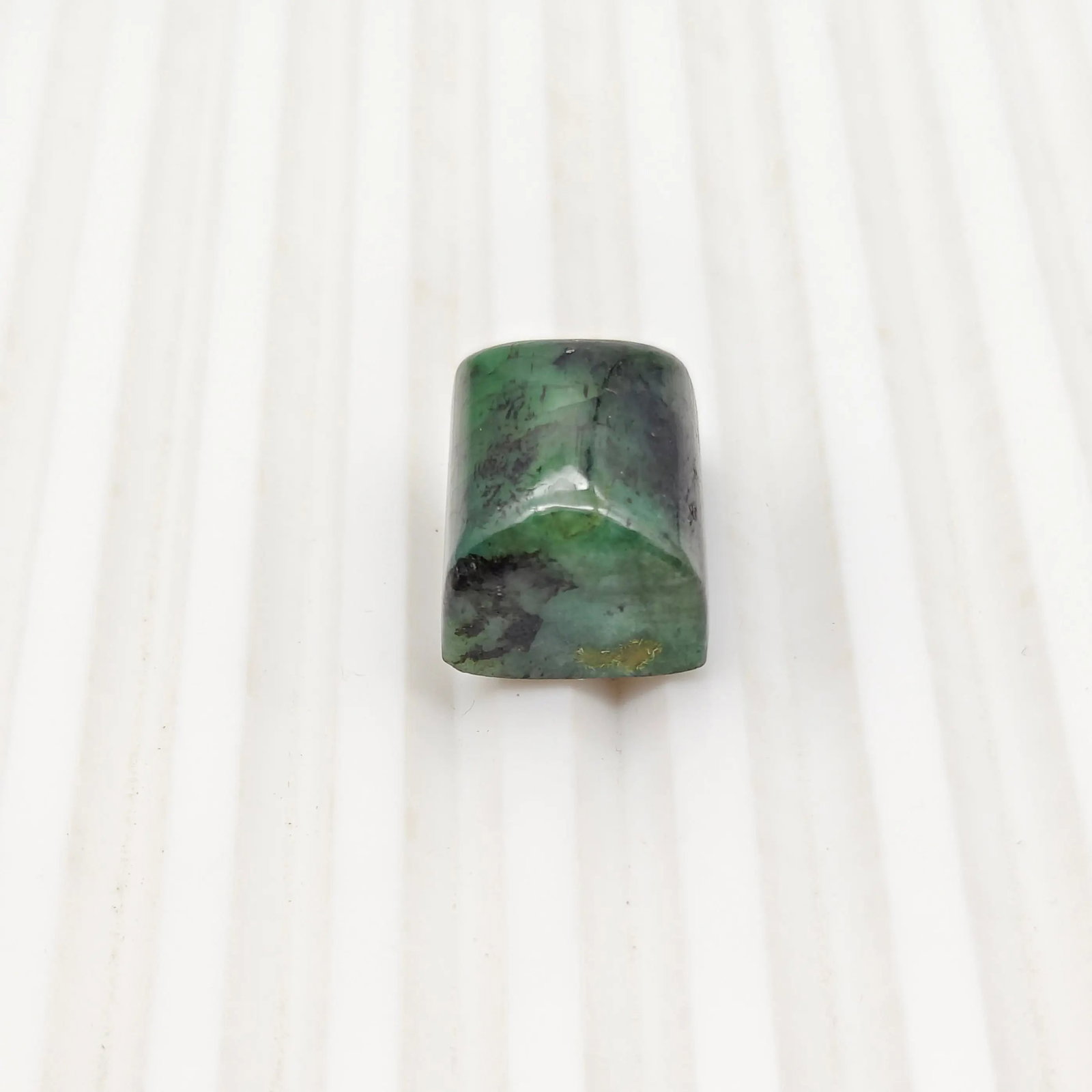 Exceptional Quality SQUARE CABOCHON EMERALD, GREEN COLORED, INDIAN GEMSTONE, WEIGHT 24.1 CTS: ABC Rugs, Kilims & Jewelry offers internationally certified and verified pieces, with documentation provided by trusted gemological institutions, manufacturers, and industry professionals. At ABC
