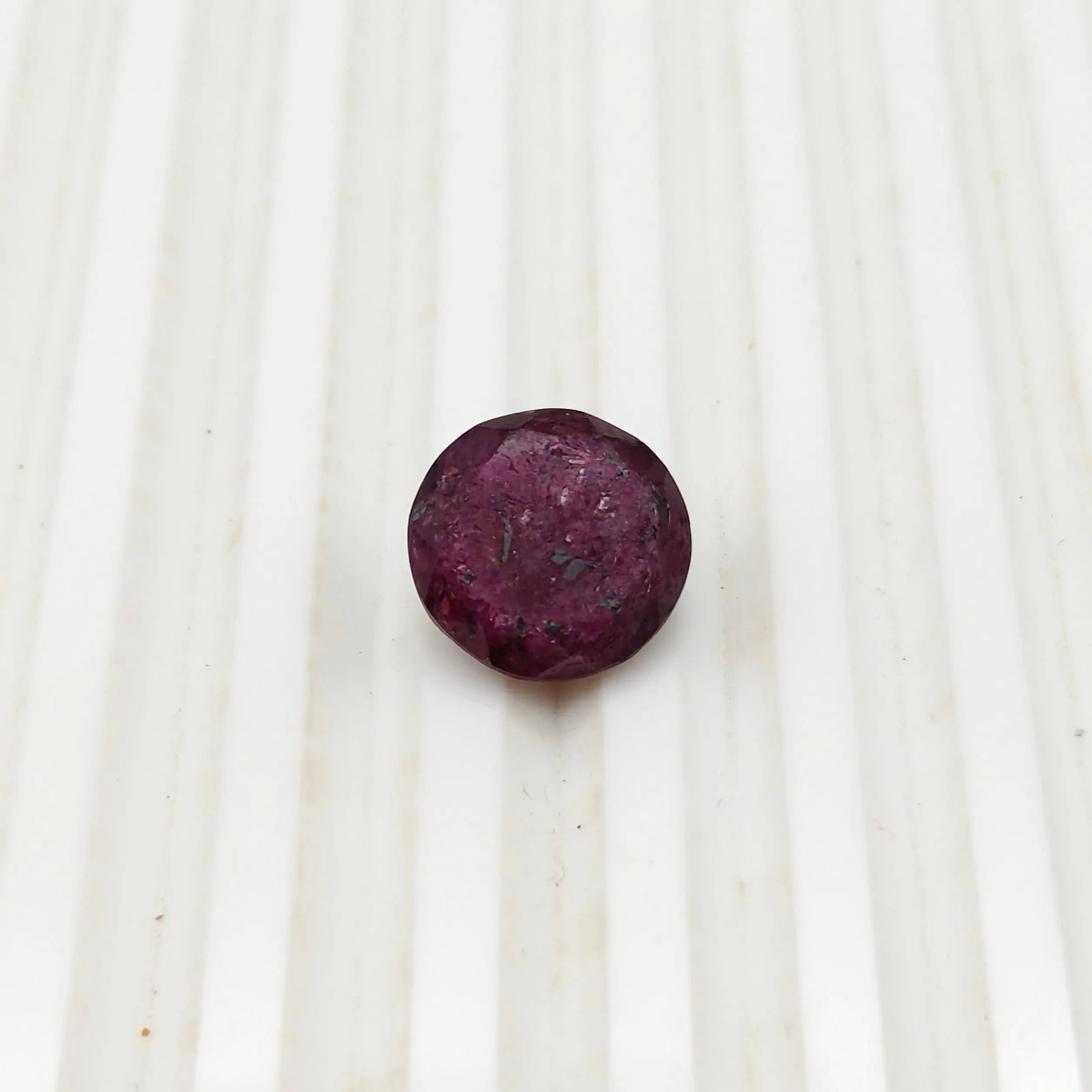 Exceptional Quality ROUND MIXED RUBY, RED COLORED, INDIAN GEMSTONE, WEIGHT 10.1 CTS: ABC Rugs, Kilims & Jewelry offers internationally certified and verified pieces, with documentation provided by trusted gemological institutions, manufacturers, and industry professionals. At ABC