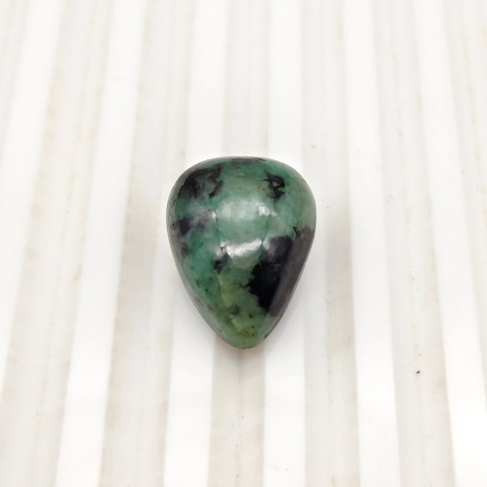 Exceptional Quality PEAR CABOCHON EMERALD, GREEN COLORED, INDIAN GEMSTONE, WEIGHT 16.5 CTS: ABC Rugs, Kilims & Jewelry offers internationally certified and verified pieces, with documentation provided by trusted gemological institutions, manufacturers, and industry professionals. At ABC