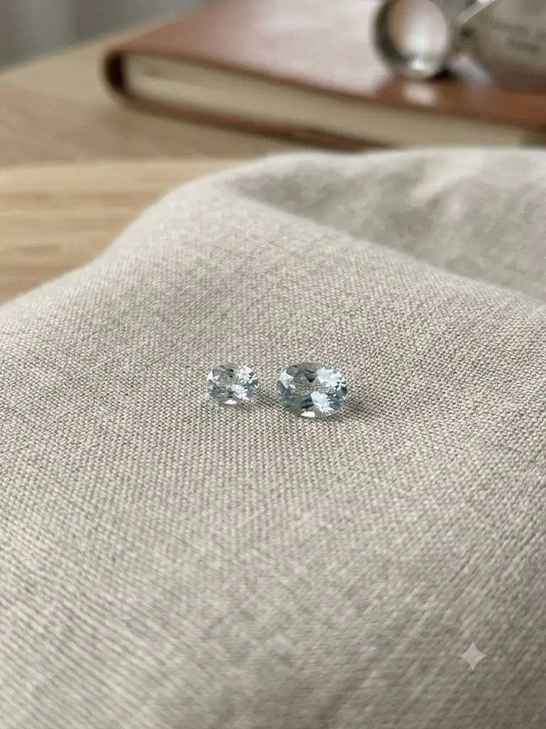 Exceptional Quality Aquamarine, Oval Shaped, lite Blue Colored, Weight 0.28Ct.,Dimensions 5x3mm.: ABC Rugs, Kilims & Jewelry offers internationally certified and verified pieces, with documentation provided by trusted gemological institutions, manufacturers, and industry professionals. At ABC 